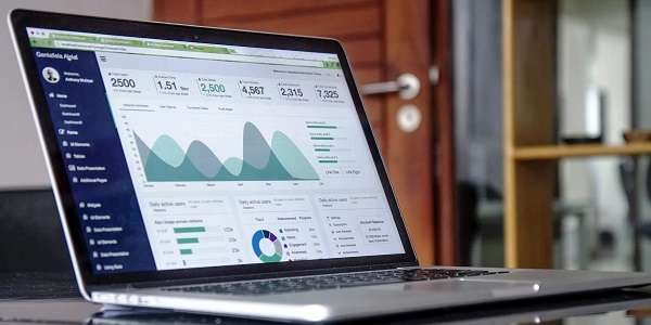 You are currently viewing CommerceMojo Business software will let you take control of your sales process in your fingertips